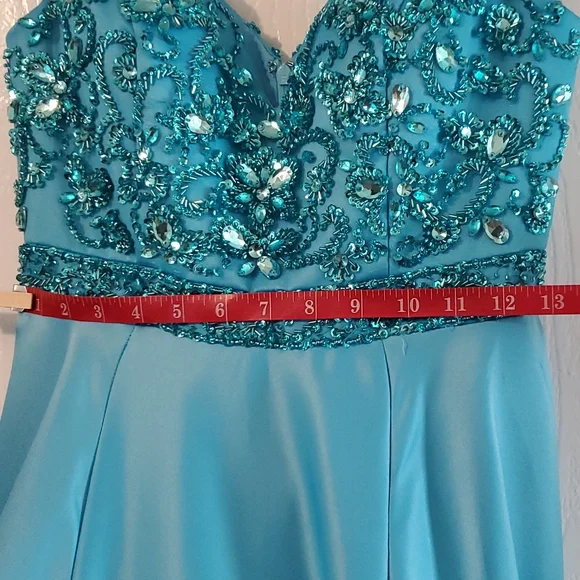 Turquoise pageant gown - Picture 8 of 11